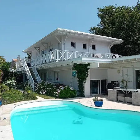 La Nomade 3* Andernos-les-Bains